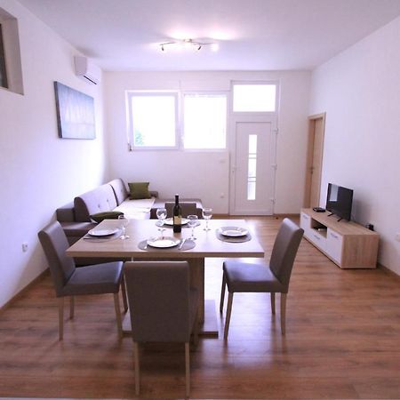 Apartman Darija Podstrana Exterior photo
